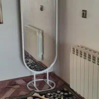آینه قدی پایه فلزی