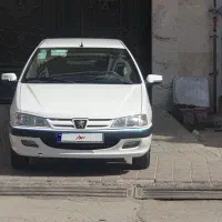 پژو پارس۴۰۲