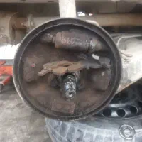 شاگرد ترمز ساز تعمیرگاه