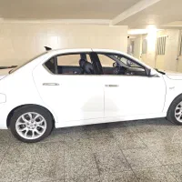 دنا پلاس توربو اتوماتیک آپشنال،کارمندی