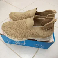 کفش پیاده روی مناسب برای آقایون و خانم ها