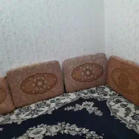 پشتی ومتکا