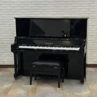 پیانو آپرایت یاماها ( YAMAHA UX300)