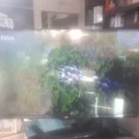 ال ای دی ۴۲ ال جی هوشمند همراه با کارتون وعینک