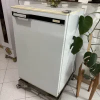 یخچال آزمایش