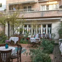فروش ملک کلنگی مناسب برای کافه رستوران سنتی