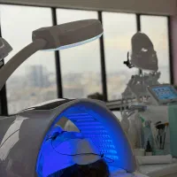 فیشال و پاکسازی پوست،آکنه،لک،مزونیدلینگ،پیرسینگ
