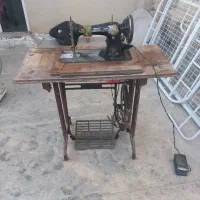 چرخ خیاطی پایه دار
