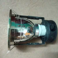 چراغ هالوژن لامپ خور