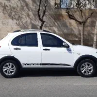 کوئیک R مدل ۹۸ - سفید مشکی