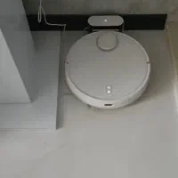 جارو رباتیک سالم و کم کار