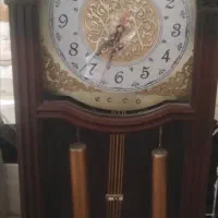 ساعت ایستاده