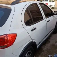 کوییک  آر سفید مشکی