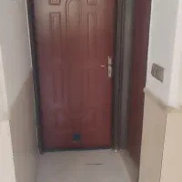 درب اتاق خواب وسرویس
