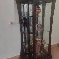 ویترین و جا کفشی و ست کالسکه و کریر در حد نو