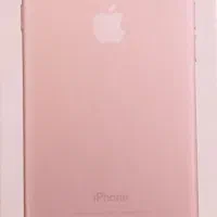 گوشی‌ایفون‌۷