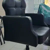 صندلی آرایشگاهی