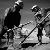 کارگر حمل اساس منزل