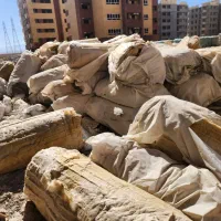 تعدادی پشم سنگ رولی