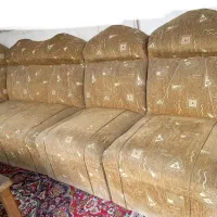 مبل راحتی ۷ نفره + میز وسط / تمیز و سالم