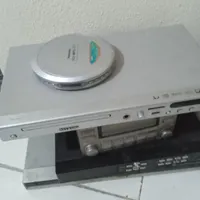 CD پلیر قدیمی