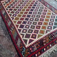 گلیم دستباف