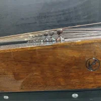 سنتور استاد مهیا گلمحمدی|سازهای سنتی|اصفهان, جلفا|دیوار