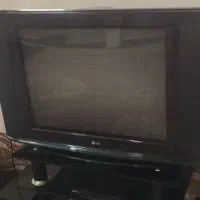 تلویزیون 29 و دستگاه دیجیتال و میز تلویزیون