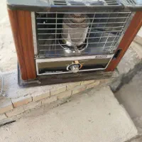 چهار عدد چراغ خیلی تمیز|بخاری، هیتر، شومینه|مبارکه, |دیوار