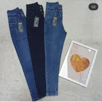 شلوار لی در تخفیف فقط ۶۵۰ تومن|لباس|مرند, |دیوار