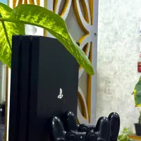 Ps4pro1000Gbدودسته اورجینال کپی خور