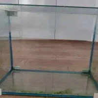 یک عدد آکواریم با درب شیشه ...شیشه خم ۵۰،۳۵
