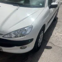 پژو ۲۰۶ صندوقدار