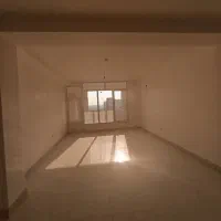 128-متر-نوساز-پنجره-قدی-غرق-نور-تراس-قابل-چیدمان