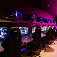 کرایه دستگاه پی اس فور و پی اس فایو|خدمات رایانهای و موبایل|خرمآباد, |دیوار