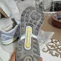 zx فیروزه ای یخی|کیف، کفش، کمربند|رباط‌کریم, شترخوار|دیوار
