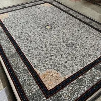 گشتم نبود نگردنیست فقط با ماهی ۲ میلیون  فرش بخرید