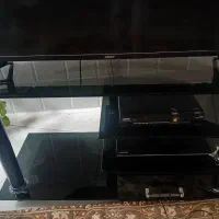 میز تلوزیون شیشه ای