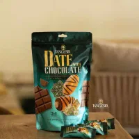 خرماشکلاتی با مغز بادام تنگسیر، پشمک چوبی