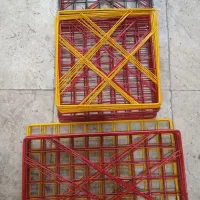 قفسه فلزی