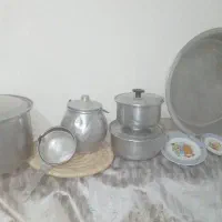 قابلمه وتشت بزرگ روحی وقابلمه های سایز کوچکتر|ظروف پخت‌وپز|شیراز, صنایع الکترونیک|دیوار