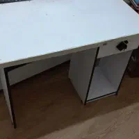 میز کامپیوتر