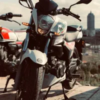 بنلی ۱۵۰ قدیم فیس در حد خشک