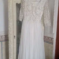 دو عدد لباس مجلسی زنانه|لباس|جلین, |دیوار