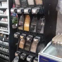 کلیه لوازم سوپر مارکت تکی و یکجا به بفروش میرسد