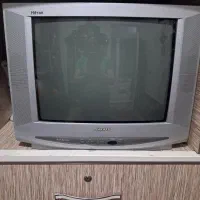 تلویزیون ۲۴ اینچ سالم