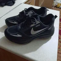 کتونی مشکی سایز 42|کیف، کفش، کمربند|هشتگرد, شهرک گلها|دیوار