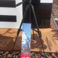 سه پایه دوربین فلزی