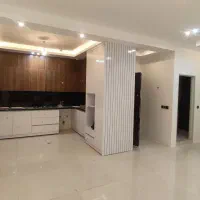 ۱۰۰ متر ۱۴۰۴   دارای (وام ۷۰۰ میلیونی) ۸ واحدی