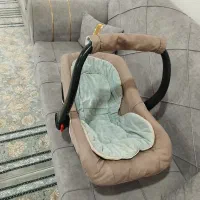 صندلی نوزاد